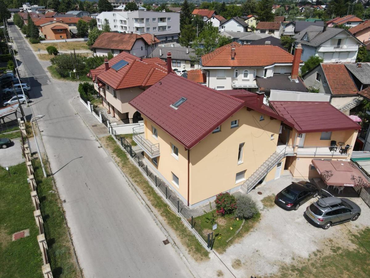 Apartments Aqua Resa Bihać Екстериор снимка