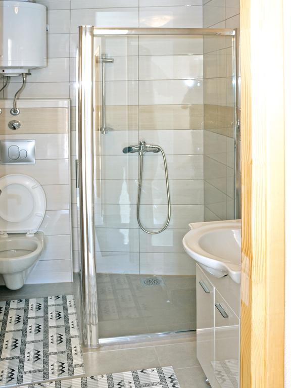 Apartments Aqua Resa Bihać Екстериор снимка