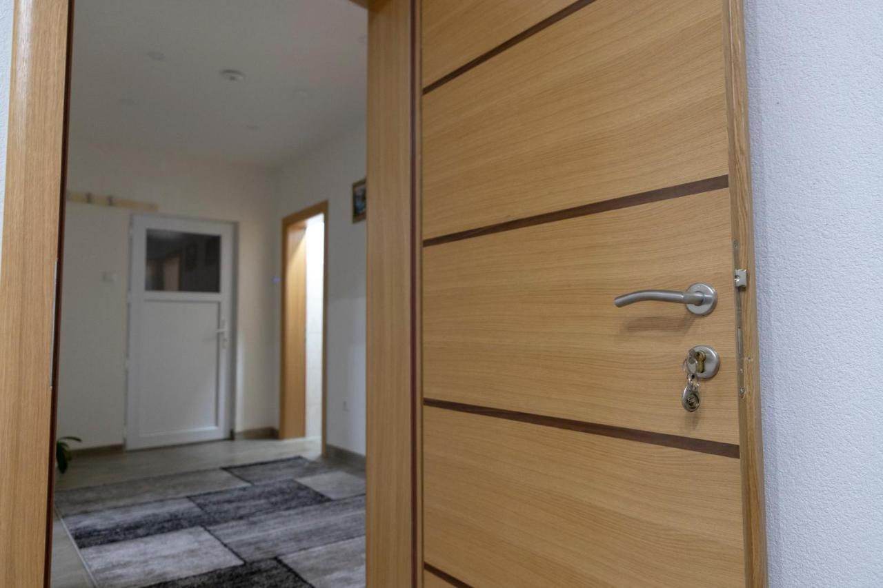 Apartments Aqua Resa Bihać Екстериор снимка